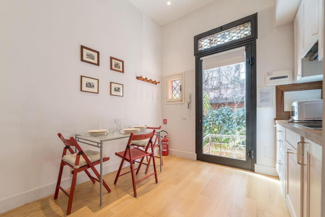 Domus Claudiae Apartment Roma Exterior foto
